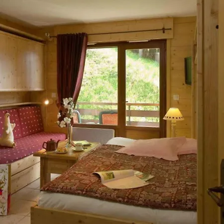 Charmant Studio Montagnard Avec Acces Bien-Etre, Proche Des Pistes De Ski Au Grand-Bornand - Fr-1-467-35 Apartment